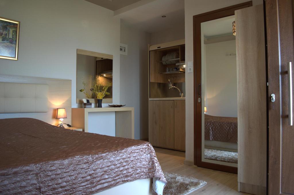 Apartment Dimitra House *