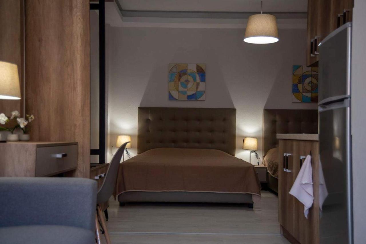 Dimitra House